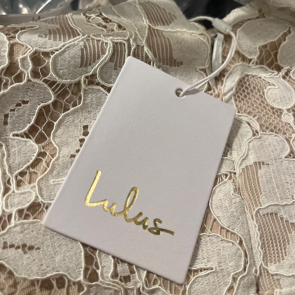 Lulus NWT Flynn white lace - Picture 9 of 9